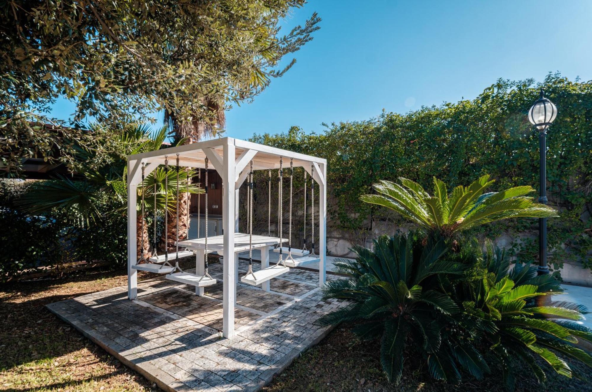 Villa Donna Franca By Sthey โมโนโปลี ภายนอก รูปภาพ