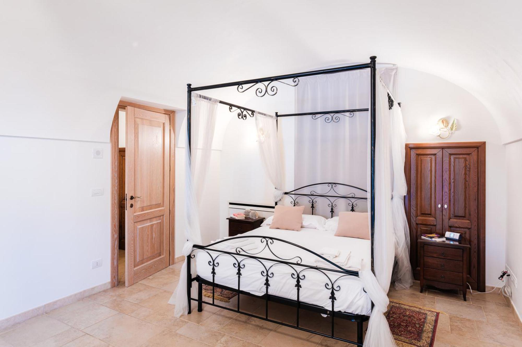 Villa Donna Franca By Sthey โมโนโปลี ภายนอก รูปภาพ